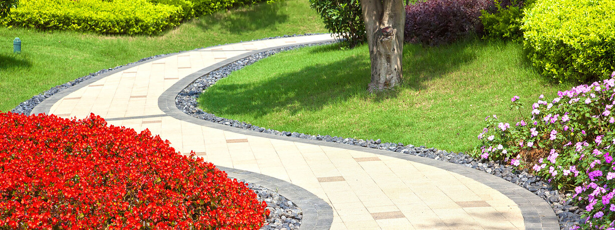 Slider-Aussenanlage-kl.jpg Slider-Aussenanlage-kl.jpg